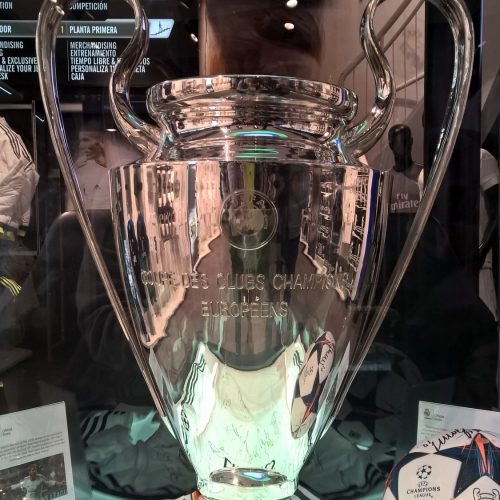 UEFA Champions League - Coppa - Barcellona - Adidas Store - Spagna